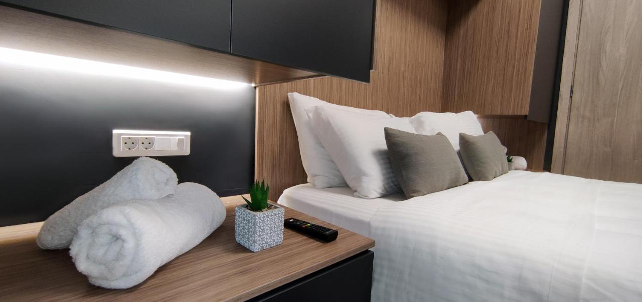 Feel Good Vibes - Apt Suite Athena Bagian luar foto